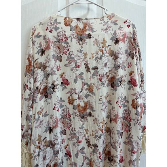 Umgee Women M/L Floral Fringe Open Front Kimono Boho Lagenlook - Picture 6 of 8